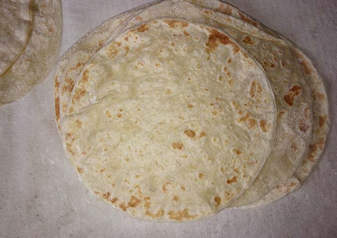 全自動烙饃機制作出的烙饃