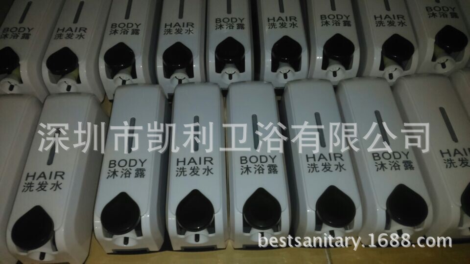 酒店賓館專(zhuān)用給皂機(jī)手動(dòng)皂液器推廣 廠家直供自動(dòng)感應(yīng)給皂液機(jī)器