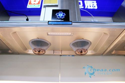櫻花白金天羅罩油煙機(jī)SCR-3993S閃亮登場(chǎng)