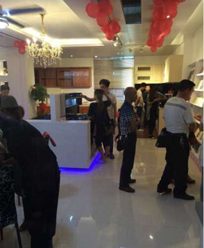 億田集成灶福建安溪二店盛大開(kāi)業(yè)